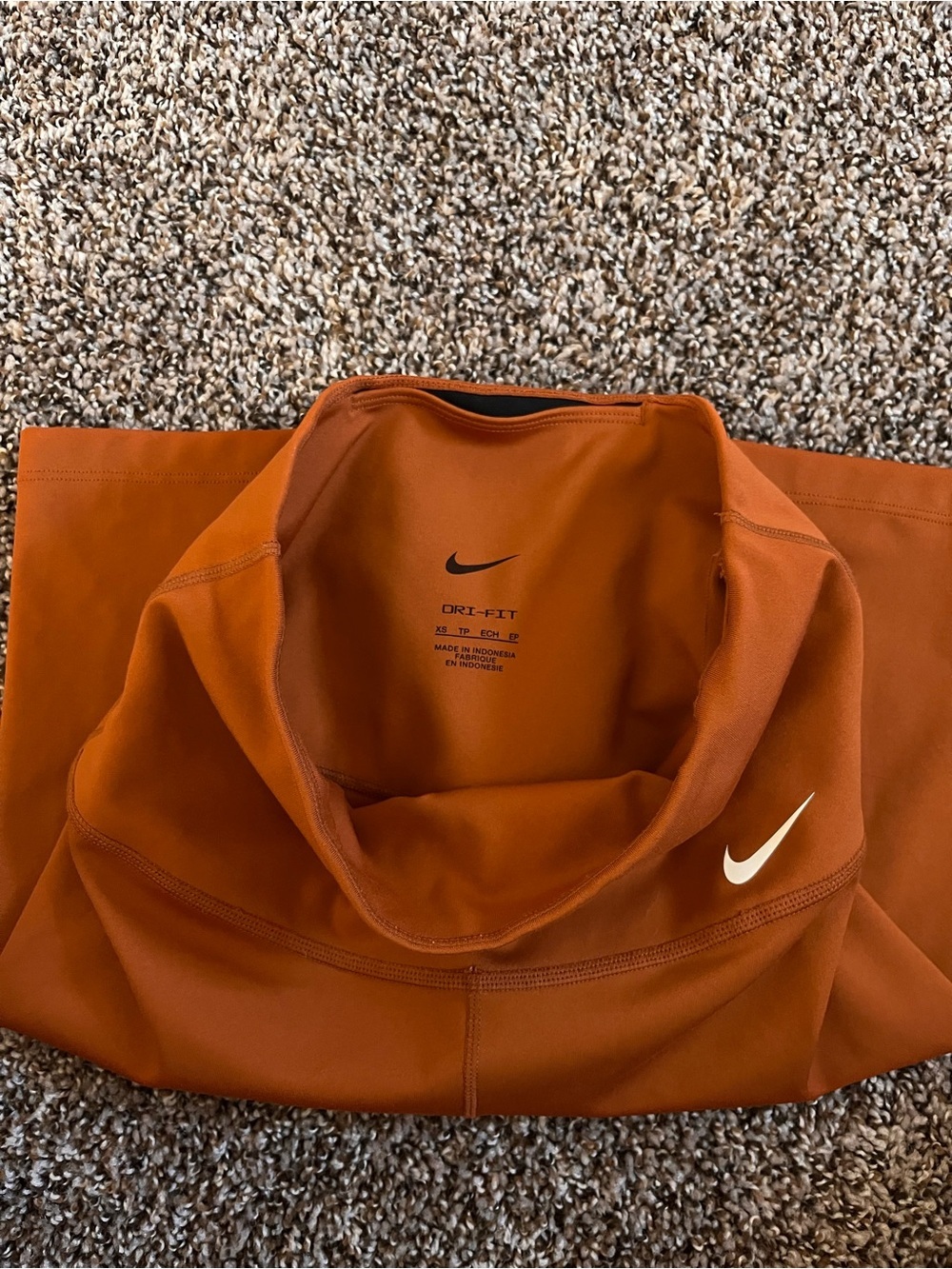 Nike Pro Women’s Biker Short in Rust Orange 6.5” inseam - Picture 6 of 9